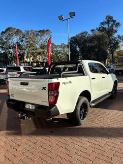 2025 Isuzu D-MAX X-RIDER