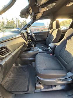 2025 Isuzu D-MAX X-RIDER
