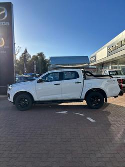 2025 Isuzu D-MAX X-RIDER