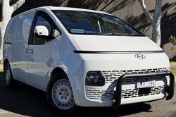 2022 Hyundai STARIA LOAD