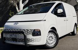 2022 Hyundai STARIA LOAD