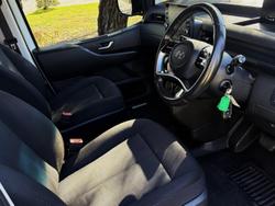 2022 Hyundai STARIA LOAD