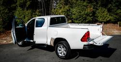 2016 Toyota Hilux SR