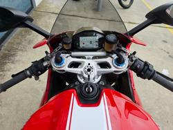 2015 DUCATI 1299 PANIGALE S Red