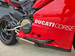 2015 DUCATI 1299 PANIGALE S Red
