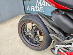 2015 DUCATI 1299 PANIGALE S Red