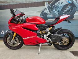 2015 DUCATI 1299 PANIGALE S Red