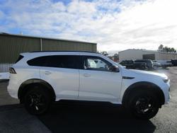 2026 Isuzu MU-X X-TERRAIN