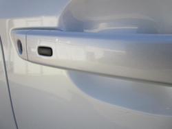 2026 Isuzu MU-X X-TERRAIN