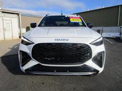2026 Isuzu MU-X X-TERRAIN