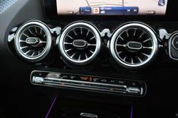 2025 Mercedes-Benz GLA-Class GLA200