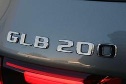 2025 Mercedes-Benz GLB-Class GLB200