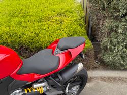2025 DUCATI STREETFIGHTER V2 Red