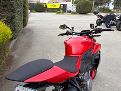 2025 DUCATI STREETFIGHTER V2 Red