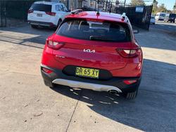 2024 KIA STONIC S