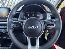 2024 KIA STONIC S