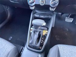 2024 KIA STONIC S