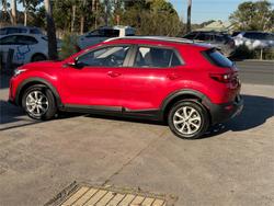 2024 KIA STONIC S