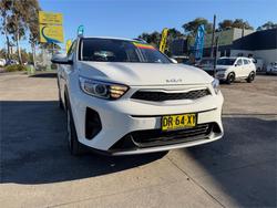 2024 KIA STONIC S