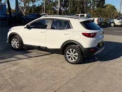 2024 KIA STONIC S