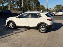 2024 KIA STONIC S