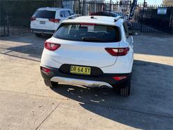 2024 KIA STONIC S