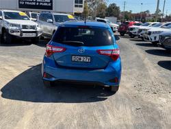 2017 TOYOTA YARIS SX
