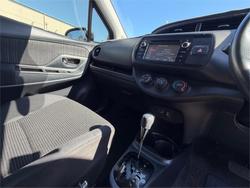 2017 TOYOTA YARIS SX