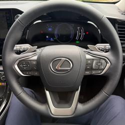2026 Lexus NX 450h+ Luxury