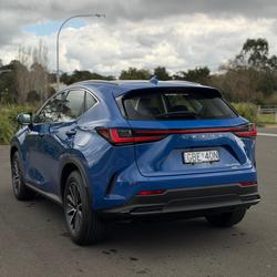 2026 Lexus NX 450h+ Luxury