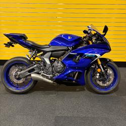 Yamaha YZF-R7LA