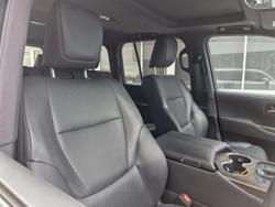 2022 Toyota Landcruiser VX