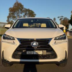 2015 Lexus NX 300h Sports Luxury