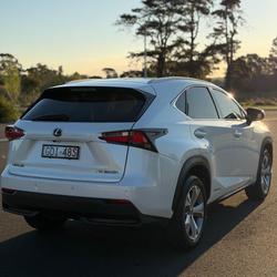 2015 Lexus NX 300h Sports Luxury