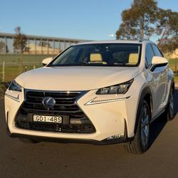 2015 Lexus NX 300h Sports Luxury