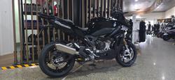 2026 BMW Motorrad S 1000 XR Black