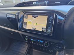 2020 Toyota Hilux SR5