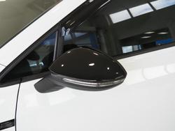 2024 Volkswagen Golf 110TSI R-Line
