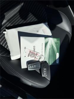 2022 TOYOTA COROLLA ZR