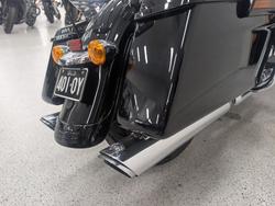 2017 Harley-davidson FLHXS STREET GLIDE SPECIAL Black