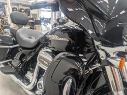 2017 Harley-davidson FLHXS STREET GLIDE SPECIAL Black