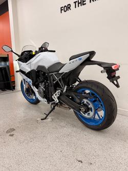 2026 Suzuki GSX-8R (GSX800FRQ) White