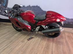 Suzuki 2011 SUZUKI 1300CC GSXR1300R HAYABUSA RED