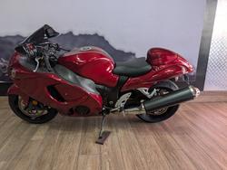 Suzuki 2011 SUZUKI 1300CC GSXR1300R HAYABUSA RED