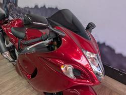 Suzuki 2011 SUZUKI 1300CC GSXR1300R HAYABUSA RED