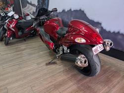 Suzuki 2011 SUZUKI 1300CC GSXR1300R HAYABUSA RED
