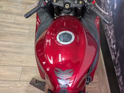 Suzuki 2011 SUZUKI 1300CC GSXR1300R HAYABUSA RED