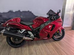 Suzuki 2011 SUZUKI 1300CC GSXR1300R HAYABUSA RED