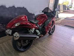Suzuki 2011 SUZUKI 1300CC GSXR1300R HAYABUSA RED
