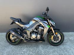 2014 Kawasaki Z1000 GREEN